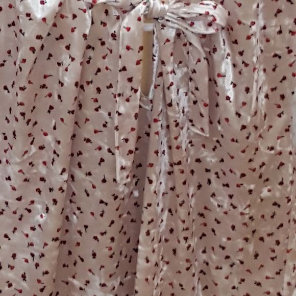 LAUREN CONRAD White with Pink Apples Blouse - Picture 4 of 8